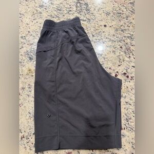 Men’s Lululemon athletic shorts